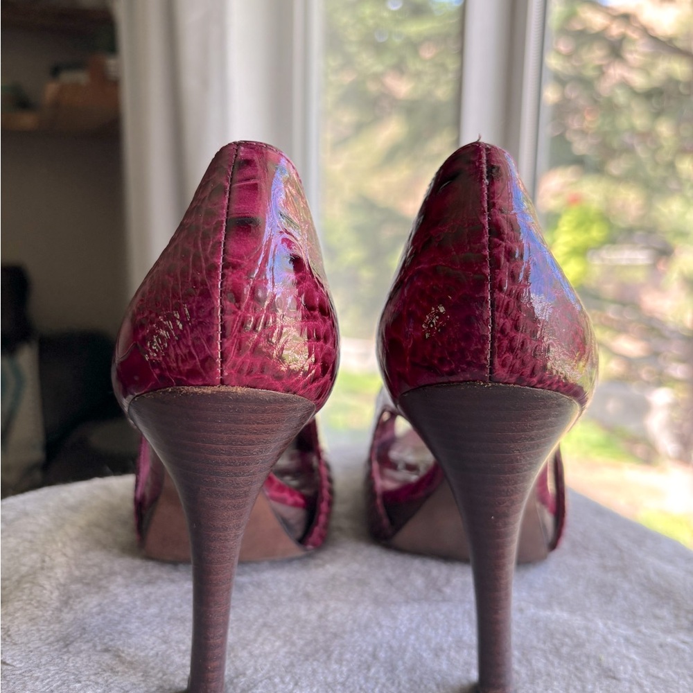 j. Vincent All Leather pink/ black Peep-Toe Heels - Picture 5 of 10